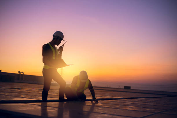 Best Roof Maintenance Services  in Lorain, OH